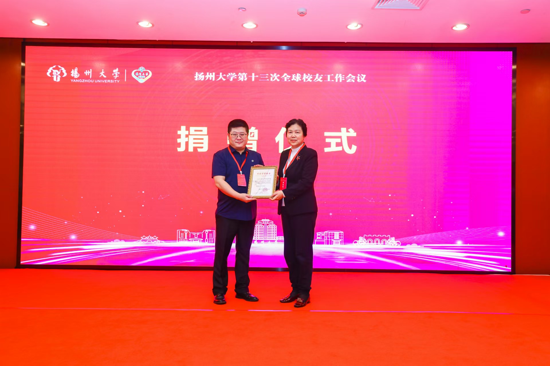 同学聚会组织指南：让回忆在欢声笑语中绽放